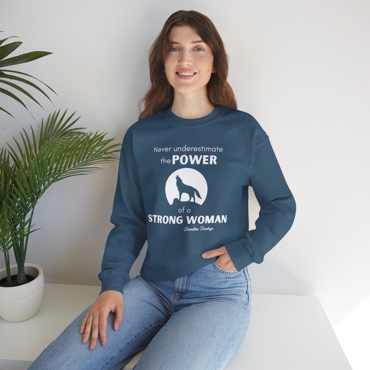 Never Underestimate the Power of a Strong Woman | Crescent City | OFFICIALLY LICENSED Sarah J Maas Sweatshirt