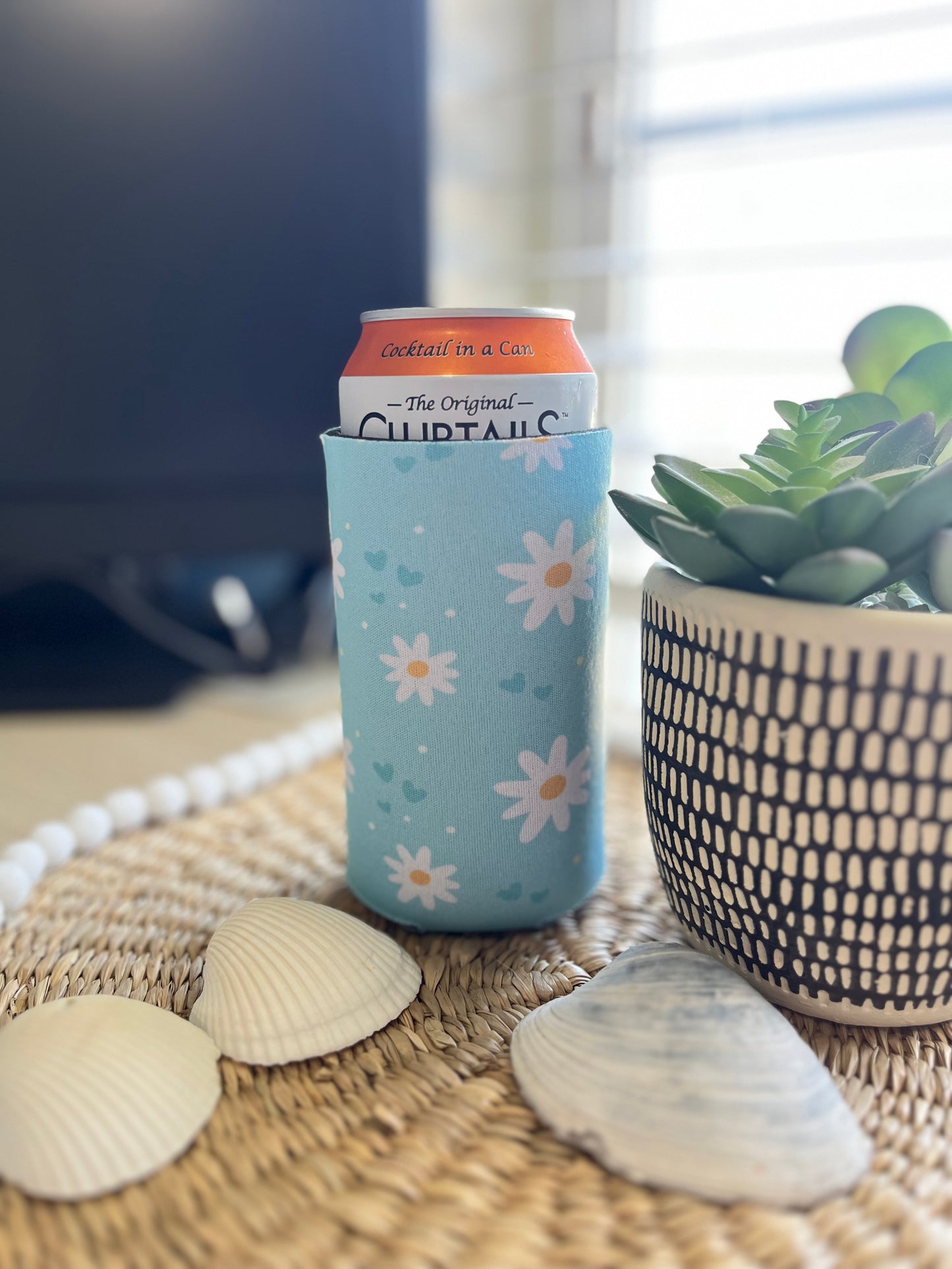 Blue Daisy 12oz Slim Can Coolie