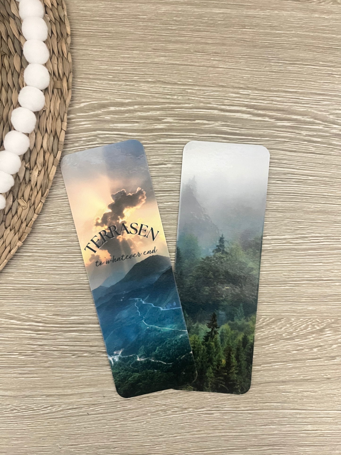 Terrasen To Whatever End | Sarah J Maas Book Worlds Laminated Bookmark