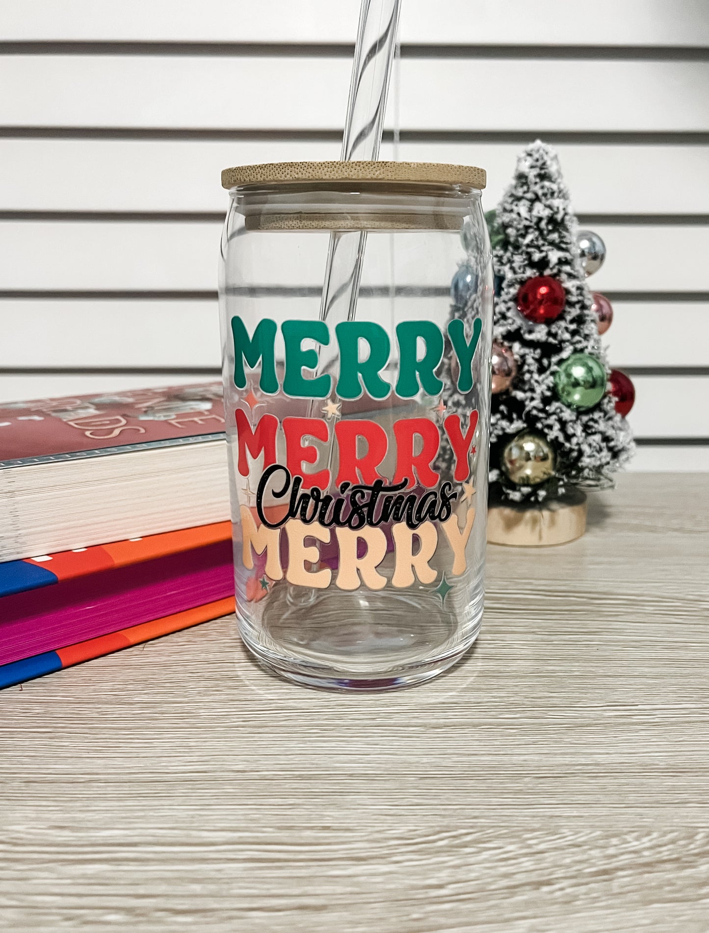 Merry Christmas Holiday Glass Cup with Lid & Straw